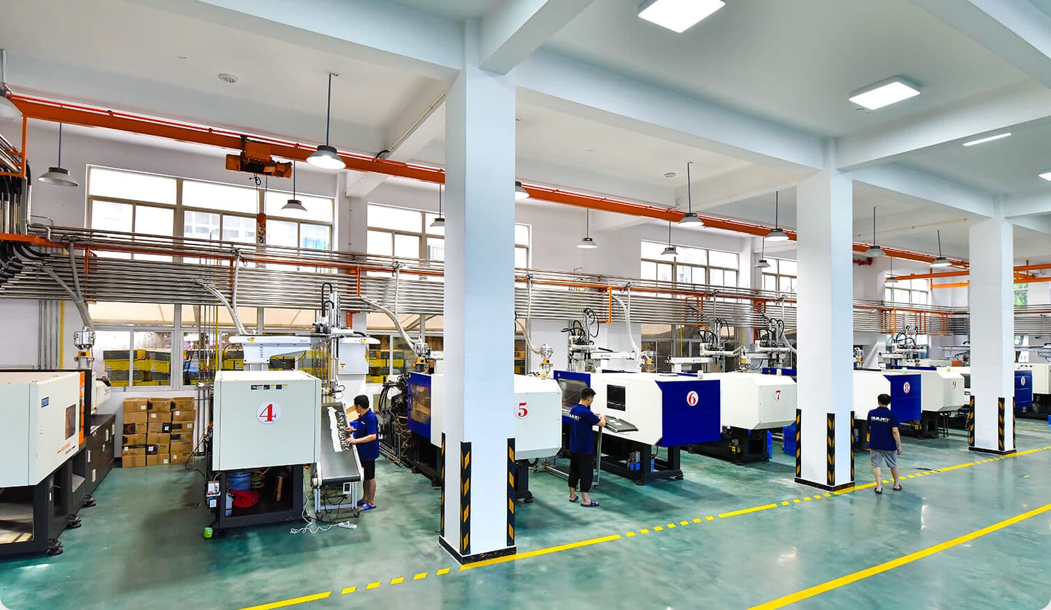AULMO injection molding production floor